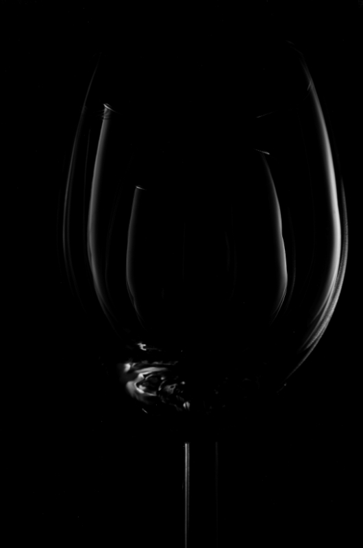 Ketting 8-015.jpg - 8.14 Joep Motivatie: Zand is een van de hoofdbestanddelen bij de productie van glas. Vandaar deze foto van een wijnglas.