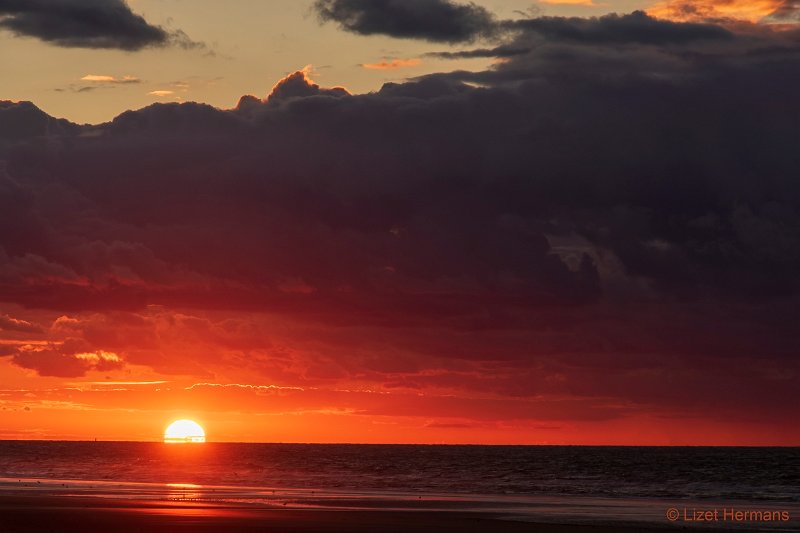 DSC00318.JPG - Zonsondergang, De Panne