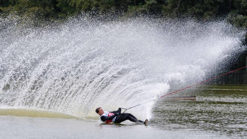 DSC_6515.jpg - EK waterski