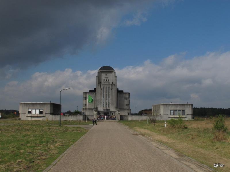 IMG_6588.jpg - De Cathedraal, vroeger het hoofdzend gebouw