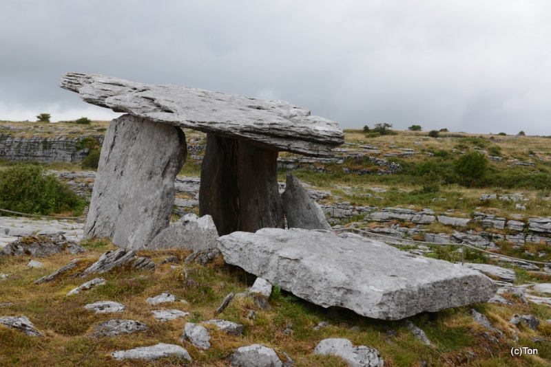 DSC_0546.JPG - The Portal Tomb